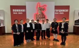 Лицеисты в театре